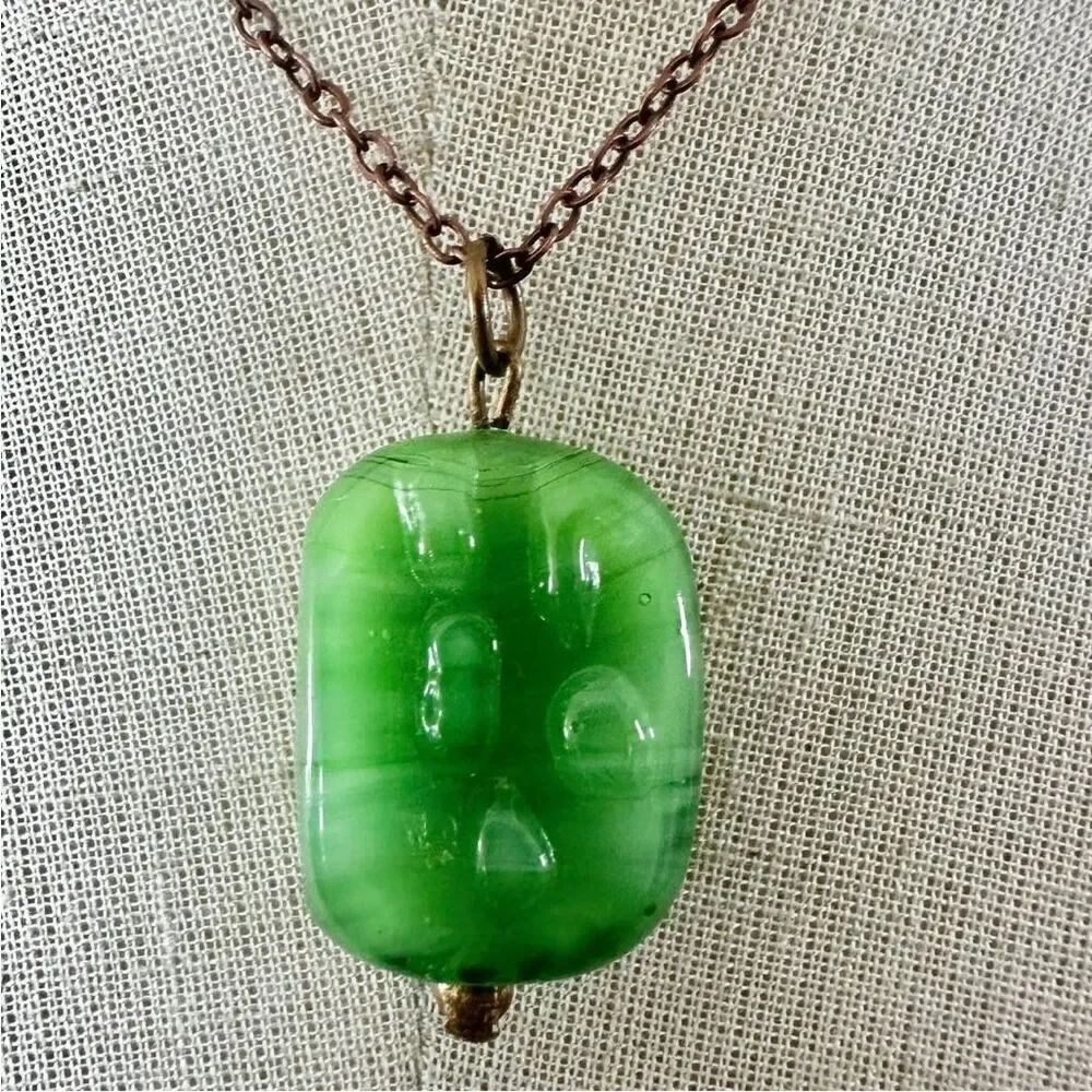 Green glass pendant necklace